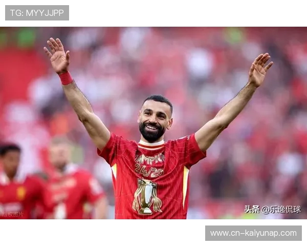 利物浦训练营:萨拉赫带头教新援射门套路 利物浦训练营:萨拉赫带头教新援射门套路